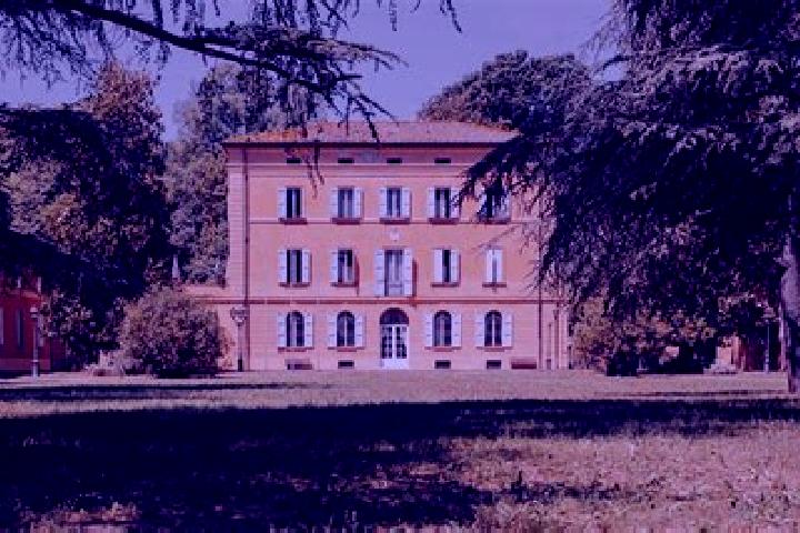 Escorts Villa Salina, Italy — Local Companions