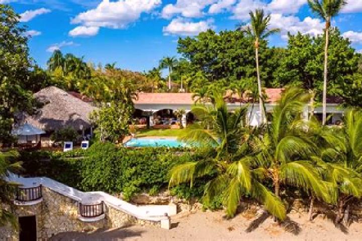 Escorts Villa Tapia, Dominican Republic — Local Companions