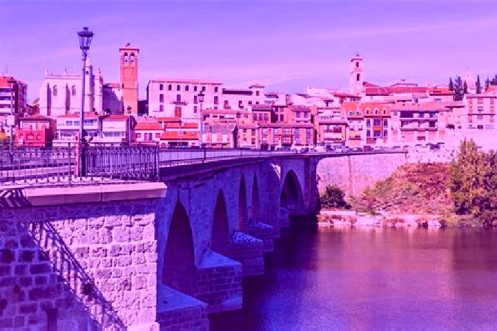 Escorts Villan de Tordesillas, Spain — Local Companions