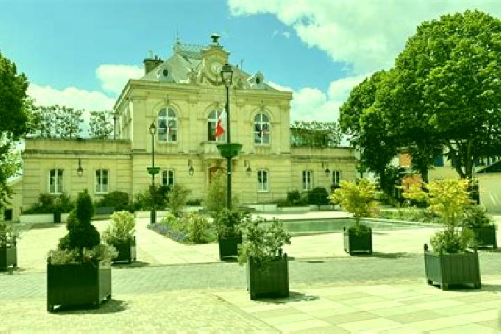 Escorts Viry-Chatillon, France — Local Companions