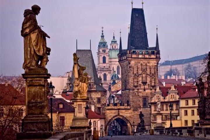 Escorts Voderady, Czech Republic — Local Companions