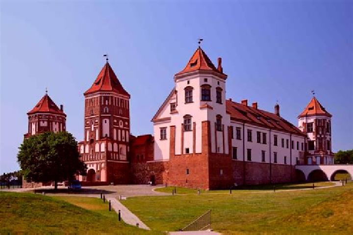 Escorts Vyetka, Belarus — Local Companions