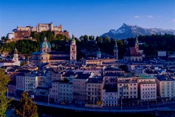 Escorts Wagnergraben, Austria — Local Companions