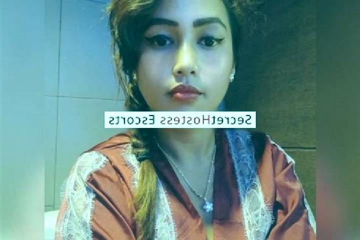 Escorts Wainira, Indonesia — Local Companions