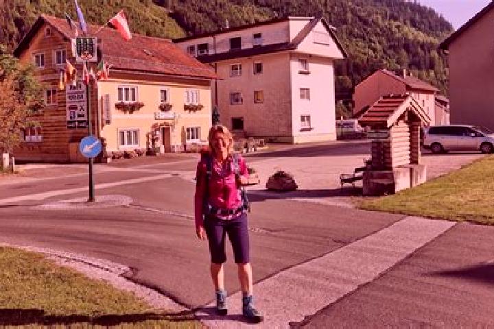 Escorts Wald am Schoberpass, Austria — Local Companions
