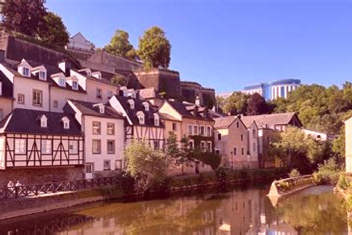 Escorts Waldbredimus, Luxembourg — Local Companions