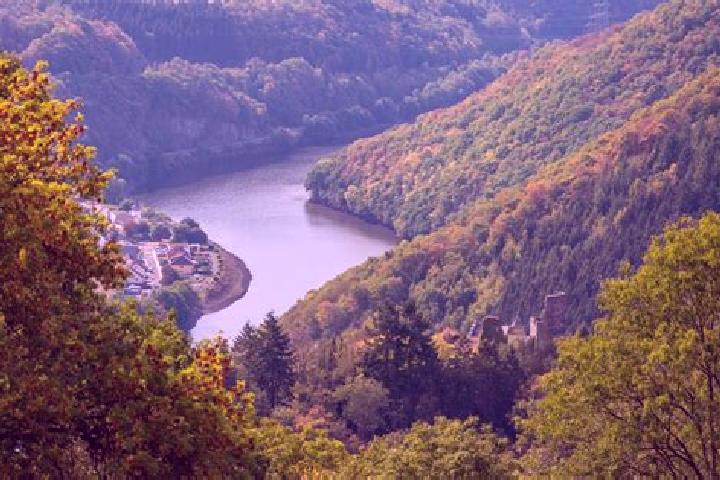 Escorts Waldhof-Falkenstein, Germany — Local Companions