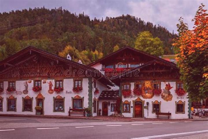 Escorts Wallgau, Germany — Local Companions