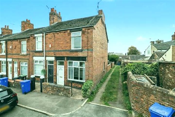 Escorts Walton upon Trent, United Kingdom — Local Companions