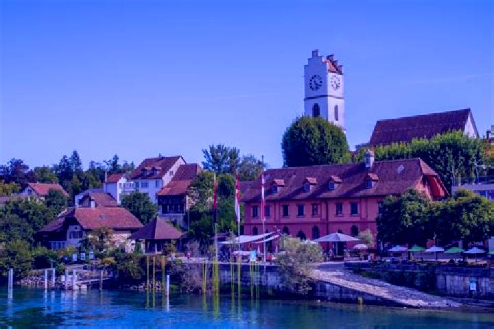 Escorts Wangen an der Aare, Switzerland — Local Companions