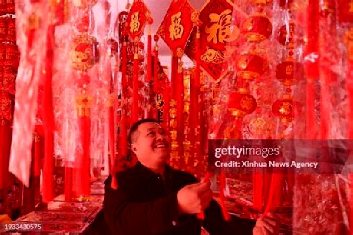 Escorts Wanzai, China — Local Companions
