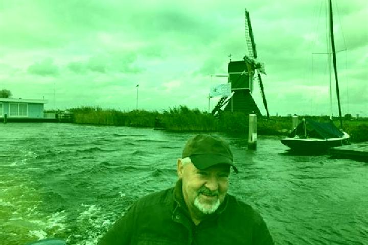 Escorts Warmond, Netherlands — Local Companions