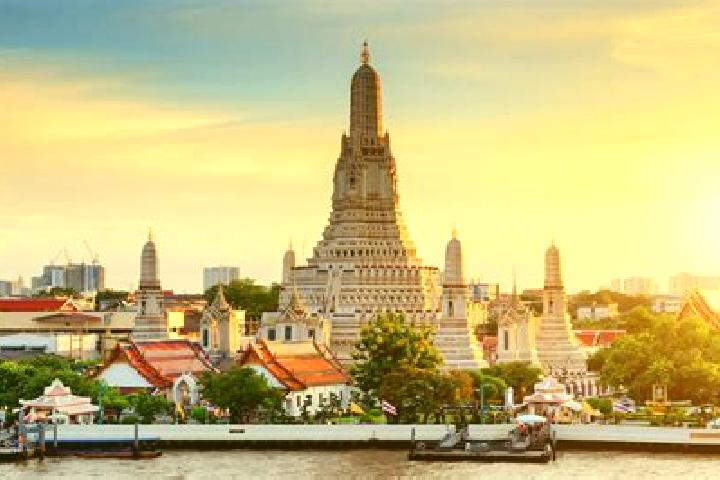Escorts Wat Arun, Thailand — Local Companions