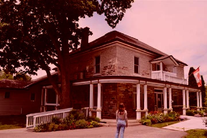 Escorts Waterford Valley, Canada — Local Companions