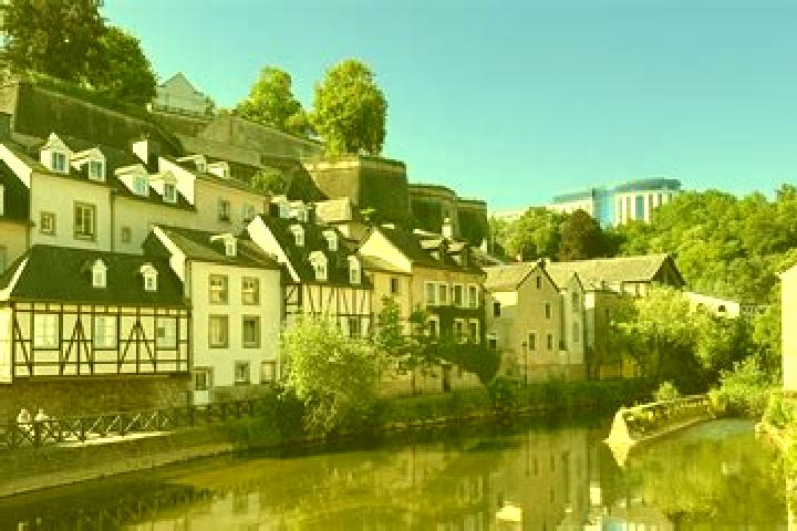 Escorts Weidingen, Luxembourg — Local Companions
