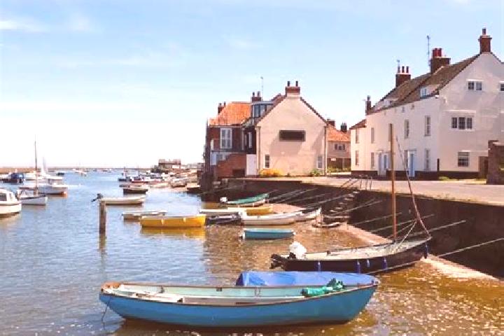 Escorts Wells-next-the-Sea, United Kingdom — Local Companions