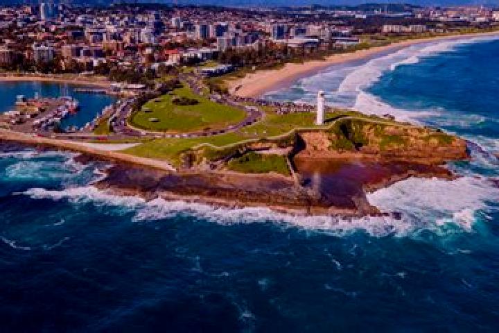 Escorts West Wollongong, Australia — Local Companions