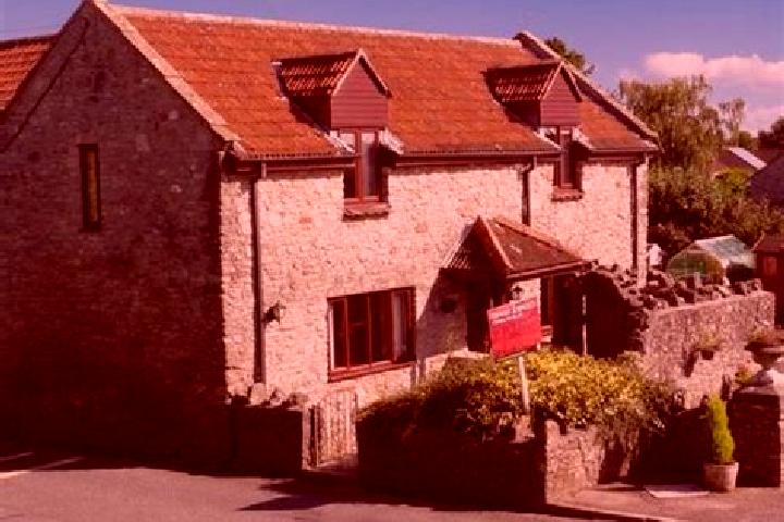 Escorts Westbury-sub-Mendip, United Kingdom — Local Companions