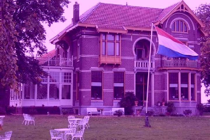 Escorts Westerlee, Netherlands — Local Companions