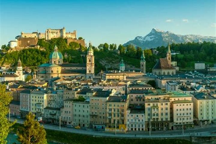Escorts Wimberg, Austria — Local Companions