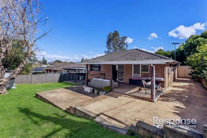 Escorts Winston Hills, Australia — Local Companions