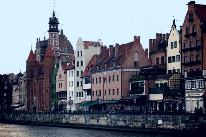 Escorts Wiorek, Poland — Local Companions
