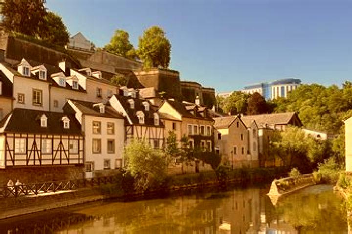 Escorts Wolwelange, Luxembourg — Local Companions