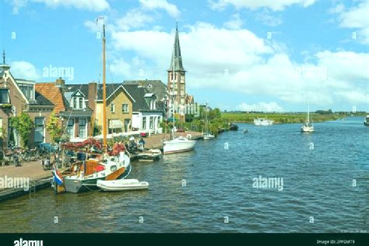 Escorts Woudsend, Netherlands — Local Companions