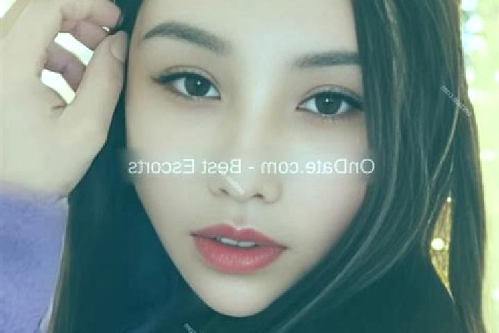 Escorts Wugongtai, China — Local Companions