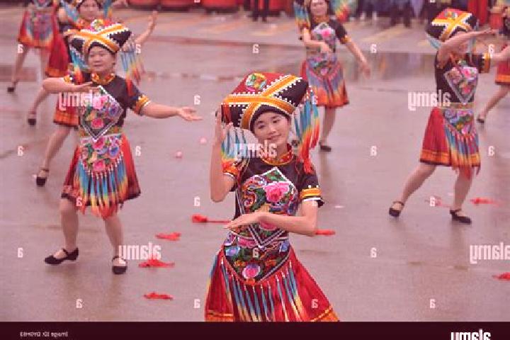Escorts Wuming, China — Local Companions