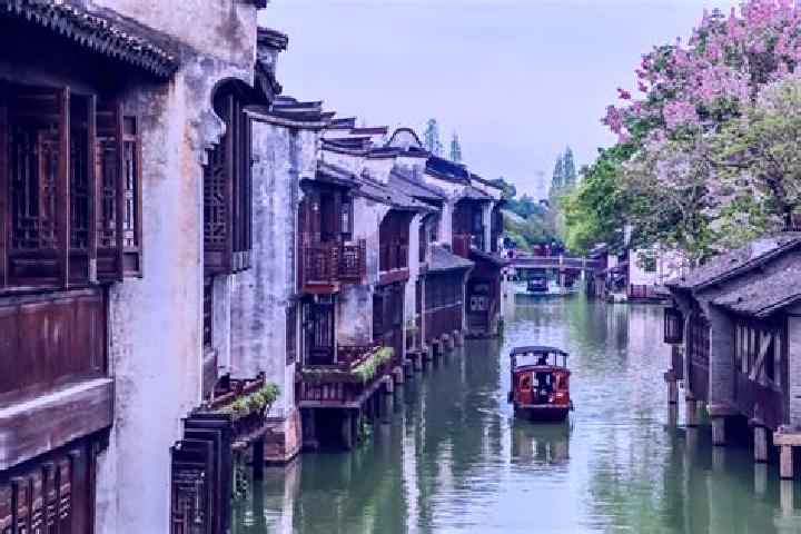 Escorts Wuzhen, China — Local Companions