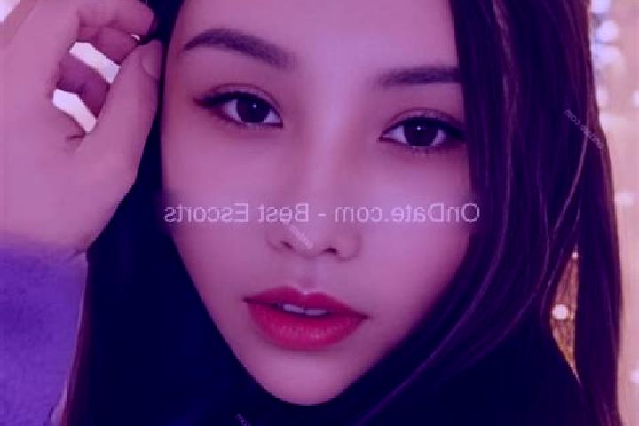 Escorts Xinlong, China — Local Companions