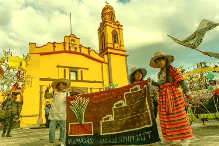 Escorts Xochicuautla, Mexico — Local Companions