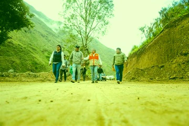 Escorts Yacus, Peru — Local Companions