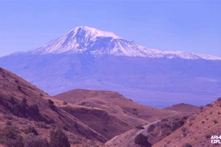 Escorts Yeranos, Armenia — Local Companions
