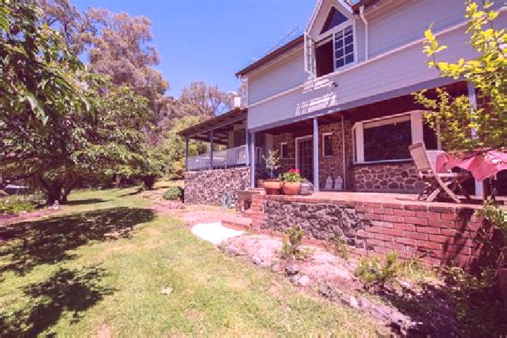 Escorts Yinnar South, Australia — Local Companions