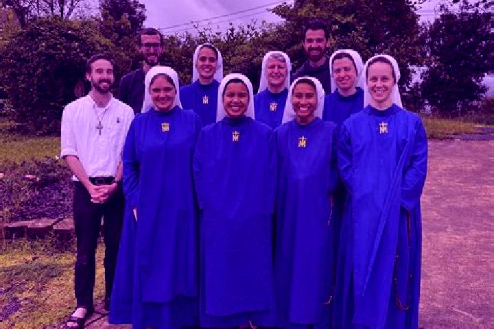 Escorts Ytrac, France — Local Companions