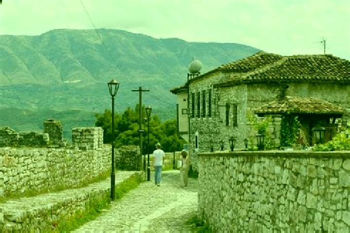 Escorts Zgerbonje, Albania — Local Companions
