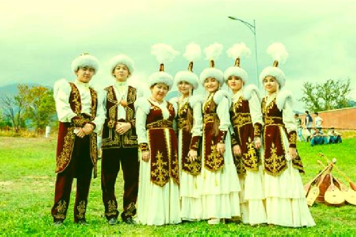 Escorts Zhaksy, Kazakhstan — Local Companions