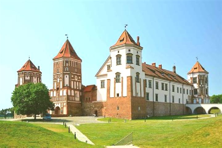 Escorts Zhdanovichy, Belarus — Local Companions