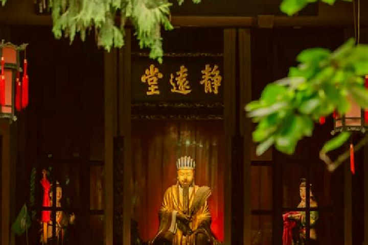 Escorts Zhuge, China — Local Companions
