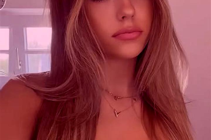 Eva, 20, a dark blonde brown-eyed caribbean companion based in Wringinputih. Offering Overnight, Deep French Kissing, Duos. Available for incall and outcall,...