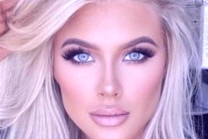 Eva, 20, a platinum blonde brown-eyed middle eastern companion based in Tarnowo Podgorne. Offering GFE, Overnight, CIM. Available for incall and outcall, day...
