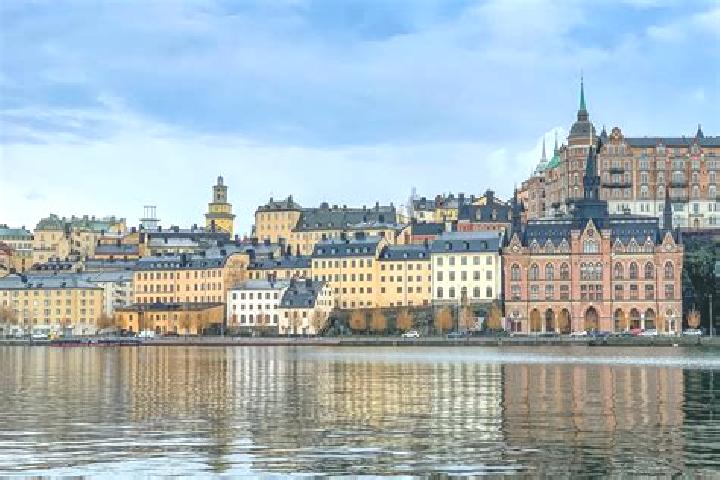 Eva, 20 — Escort in Holo, Sweden