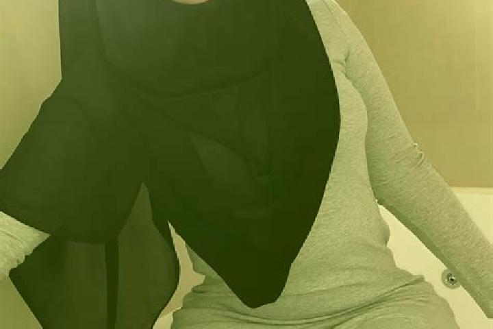 Eva, 20 — Escort in Majz, Yemen