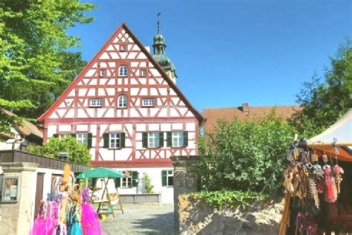 Eva, 20 — Escort in Markt Erlbach, Germany