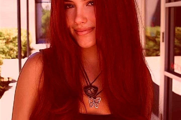 Eva, 21, a auburn dark-eyed caribbean companion based in Woodward. Offering A-Level, OWO, Party Girl. Available for incall and outcall, day and evening dates.