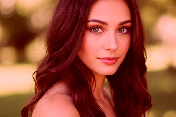 Eva, 21, a brunette hazel-eyed latina companion based in Landquart. Offering Domination, Dinner Date. Available for incall and outcall, overnight bookings av...