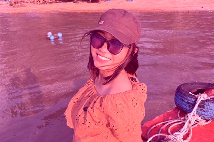 Eva, 21 — Escort in Areaks Tnaot, Cambodia