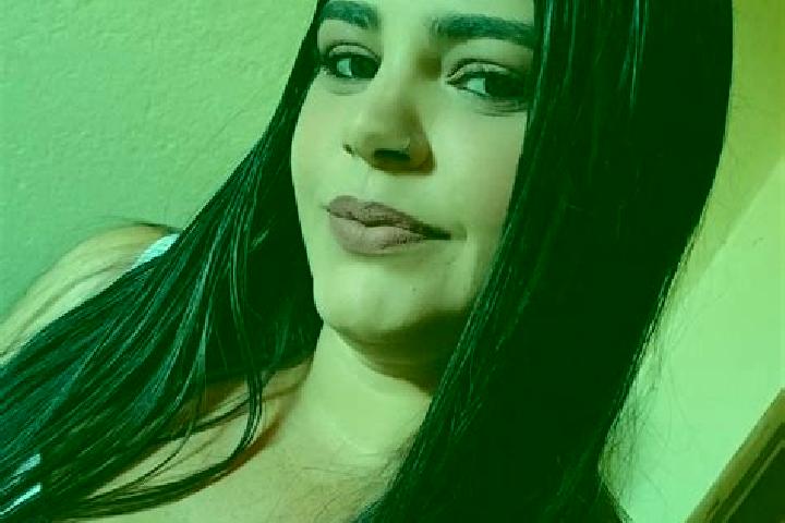 Eva, 21 — Escort in Ervalia, Brazil